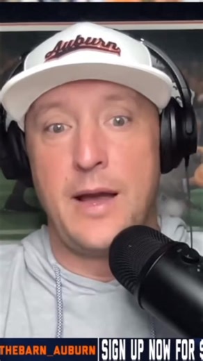 Are Jackson Arnold and Ashton Daniels REALLY splitting reps 50/50 at practice this week? | The Barn