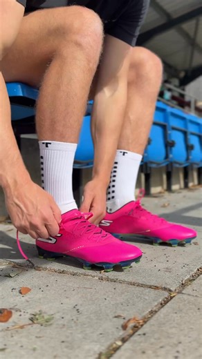 22K views | SKX or Razor? Make your choice at Pro:Direct Soccer. | Pro Direct Soccer | Facebook