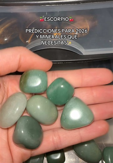Escorpio dónde tienes la luna?🌙 #emprendimiento #negociosonline #cuarzosnaturales #cuarzos #minerals #atlantisshop #mineralesespaña #cuarzosycristales #tumblestones #escorpio #scorpio