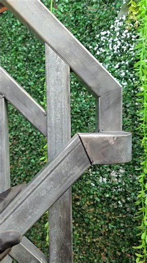 square tube connection for stair fence