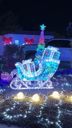 This Christmas Sleigh Is So Gorgeous! LED Christmas Sleigh Outdoor Decoration, 48-Inch Color Changin