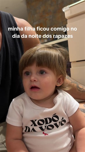 A cara dela de “cadê o glamour, o brilho e a fofoca?” Kkkkkk #viral #meme
