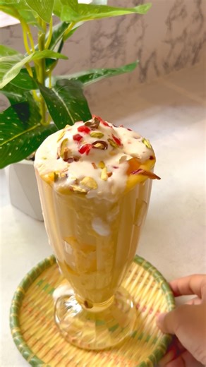 🥭Creamy Mango Mastani Recipe | Easy Summer Drink ✨#ytshorts #shorts #mango #foodlover #easyrecipe