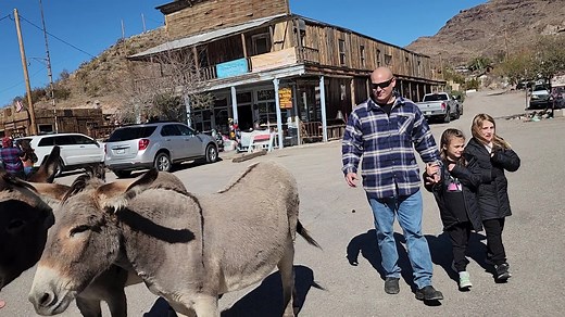 Welcome to Oatman Arizona on Route 66 | Route 66 Road Relics