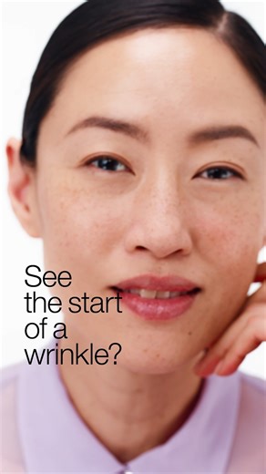 Did you know our wrinkle‑correcting solutions come in two formats? ✨ Smart Retinoid Balm: portable, targeted, and in a glide-on stick ✨ Smart Serum: lightweight, watery texture, absorbs instantly Which one do you prefer? The Clinique Standard: ✅ Dermatologist Tested ✅ Allergy Tested ✅ Fragrance-Free Find both in-store or shop our Official Lazada and Shopee Flagship stores. 🛍️ #CliniqueMalaysia #SmartClinicalRepair #StayYoungAgeSmarter #AntiWrinkles | Clinique