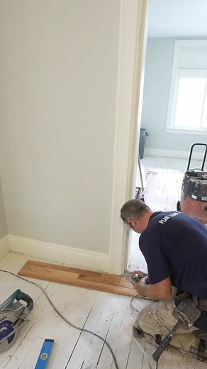 Oscillating tool verses toe kick saw 👊🤩🔥 #diy #facebookreels #homeimprovement #bathroomremodelingteacher #carpentry # | Bathroom Remodeling Teacher