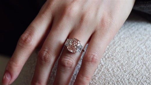 The dynamic duo of yellow and pink. Only a fancy color diamond ring can unlock this level of opulent ambiance. When the radiant sunshine of yellow diamonds meets the tender blush of pink, who could possibly resist such lavish romance right at your fingertips? Which one steals your heart? #dreamring #pinkdiamond #colordiamond #sparkle