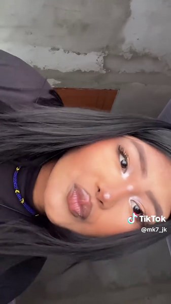 Os vídeos de mk7_jk (@mk7_jk) com Airplane pt.2 - BTS