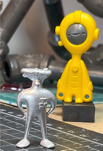 Shipping out a metal-casted Starman necklace 👽✨ An iconic enemy from EarthBound, the Starman is easily one of the coolest alien designs in gaming history—minimal, eerie, and unforgettable. This piece is handmade from start to finish: the design is 3D-modeled, resin-printed, molded in silicone, then metal cast, cleaned, and polished by hand. Each necklace carries that raw, alchemical feel—where digital design meets old-world casting. No mass production, just patience, heat, and craft. Perfect fo