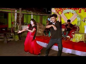 বিয়ে বাড়ির উরাধুরা নাচ Buk Chin Chin Korche বুক চিন চিন করছে | Bangla Dance | Bangla Wedding Dance