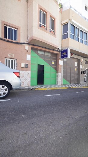 🛠️ ¡TALLER EN VENTA! 🛠️🔧 402 m² de espacio funcional🚗 6 elevadores totalmente operativos⚙️ Equipado con maquinaria de taller completa📩 Info y contacto: dhidalgo@mspring.es | Desguace Aspring