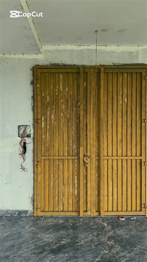 Abdul Rouf on Instagram: "7/3 Safety Door 🚪 gate information video coming soon #welding #weldingtable #weldingschool #gate #door #home #safety #interiordesign #engineering #insta #instamood #instapic #instagram #reels #trendingreelsvideo #facebook #look #like #followers #gate #sheets #jsw #shivamogga #bangalore #karnataka #india #work #hardwork"