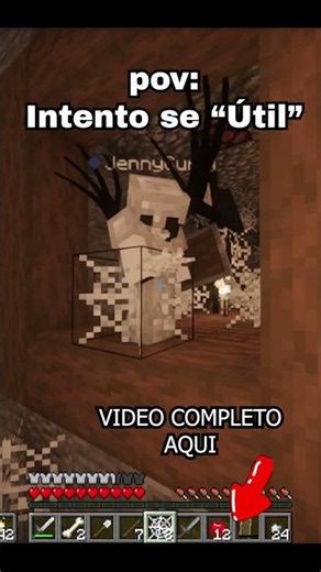 I HELP MY GIRLFRIEND IN MINECRAFT... #minecraft #minecraftshorts #humor #terrorminecraft