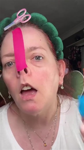 At 57 this set has help massively and I love using it every day. Use the spicule 2-3 times a week at night, but the rest can be used twice daily or use as you wish. **price correct at time of posting and may vary** #springglowup #drmelaxin #drmelaxinspringglowup #antiageingskincare #koreanskincare