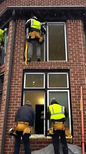 Paramount Builders is now offering 50% to 60% off all Window installations! ⚡️ This Month: → Save BIG on the installation → Enhance both the appeal and value of your home FAST → Transform the look and feel of your home! We've been Remodeling homes in VIRGINIA, FLORIDA and NORTH CAROLINA for over 30 years! It's the perfect time for Currituck County homeowners on the fence about their window replacement project. Book your Free Consultation at: https://www.paramount-windows.com/pw | Paramount Build