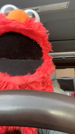 Logan T on Instagram: "Elmo’s road rage #elmo #elmomemes #memes"