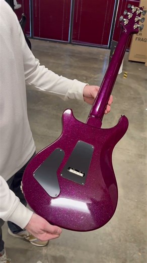 We bet you wouldn’t have guessed the back color on this custom finish PRS Guitar! Stunning one-off