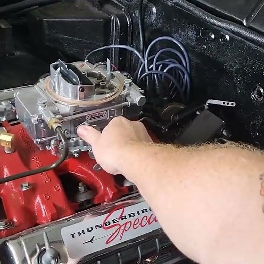 292 Y-Block Ford V8 running