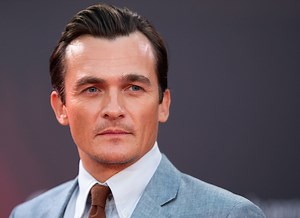 Rupert Friend: la cara oculta del actor con una vida secreta que le rompió el corazón a Keira Knightley