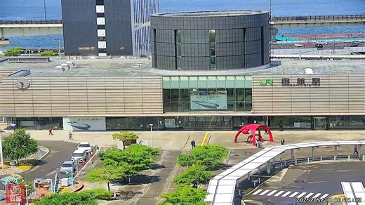 【Live-Japan】函館駅前ライブカメラ② ※20秒ごとにアングルが変わります #JR函館駅 #函館 #路面電車 #HAKODATE - WACOCA TOURS