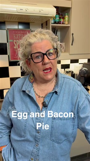 Delicious Egg and Bacon Pie Recipe