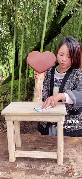 Crafting a Heart-Shaped Wooden Stool from Scratch