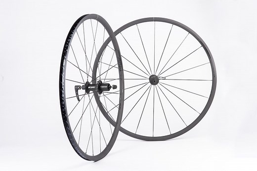DT Swiss PR 1400 DiCut OXIC review