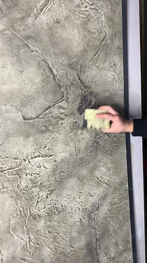 Textured Wall Painting Techniques for Indoor Spaces