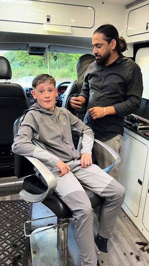 Mobile Barber Services for Convenient Haircuts