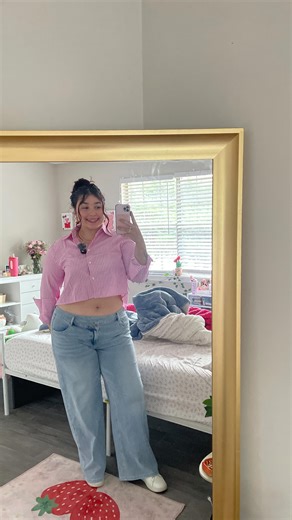 Kayle Ibarra on Instagram: "Ando subiendo borradores 🕺🏻"