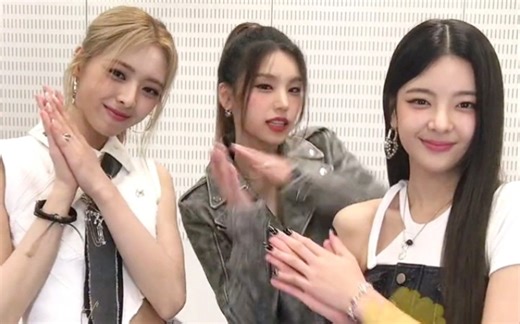 ITZY一击老师的"干架"教学Blah Blah Blah挑战～