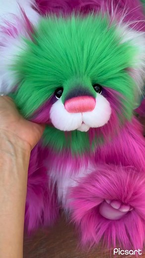 I always appreciated being able to see materials made into creations when I was just starting out on my crafting journey. So here’s a quick little video showing two of our newest Emma's Bears creations made using five of our luxury faux fur fabrics! * ‘Nebula’ (teal fur): https://furaddictionstore.com/products/nebula-luxury-faux-fur-2023-range?variant=45699230302499 * ‘Caribbean Aqua’ (light turquoise fur): https://furaddictionstore.com/products/caribbean-aqua-luxury-faux-fur-2025-range * ‘Tibet