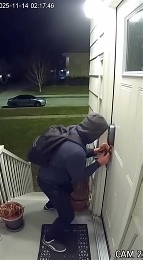 Thief Gets Blasted by Booby Trap Door! #shorts