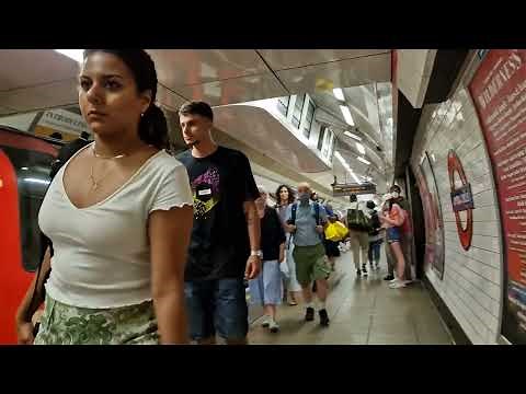 OXFORD CIRCUS Tube Station (2022)