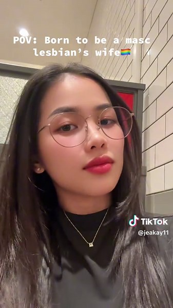 Feminine lesbian #femme #lesbiansoftiktok #lgbt