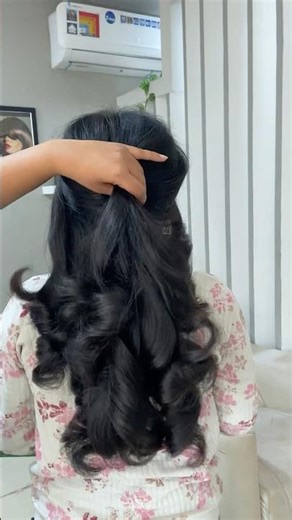 Long layer haircut plus blowdry setting ￼