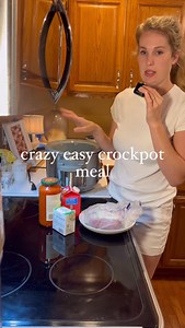 You guys let me know my last video cut off at the end! Here it is reposted. Not sure what happened! This one is a must try. It could also easily be done as a one pot stovetop meal:) #easyrecipes #crockpotrecioes #easydinners | At Home Cook