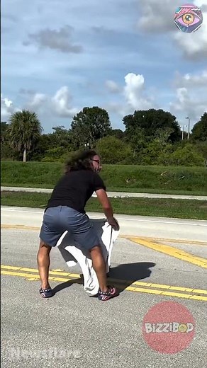 Turtle Traffic Rescue! 🐢 Man Saves Soft-Shell Turtle Crossing the Road
