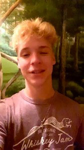 Thank you guys so much for keeping #DontKnockIt and #Boxes in the CMT Music 12-Pack Countdown! Let's get to #1 and #2 this week! Please keep on voting here: https://bit.ly/3bYAJ3c 🙏🏼 🙌🏼 | Baylee Littrell