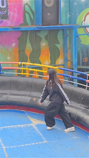 디팡에서슬릭백을?🎡🎡🎡🎵 #춤추는예삐#춤추는곰돌#afstarz#댄스#kpop#dance#shorts#Challenge#music#챌린지#랜덤댄스#크리에이터#slickback#슬릭백