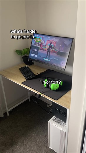 Fortnite vs Rocket League: Which is Harder to Go Pro In?