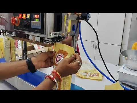 Semi automatic continuous band sealing machine with nitrogen flushing