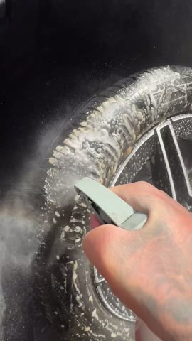 Effortless Wheel Cleaning Tips That Leave a Satisfying Finish