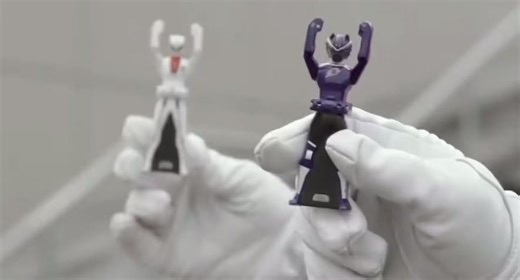 Emma & Jake learn from Tiger Master, Casey and use the powers of the #JungleFury team with the other #SuperMegaforce Rangers! #PowerRangers ⚡️ | Morphin' Legacy
