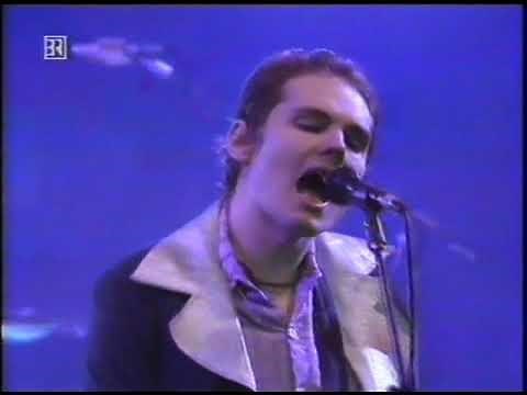 Smashing Pumpkins - Cherub Rock (Live)