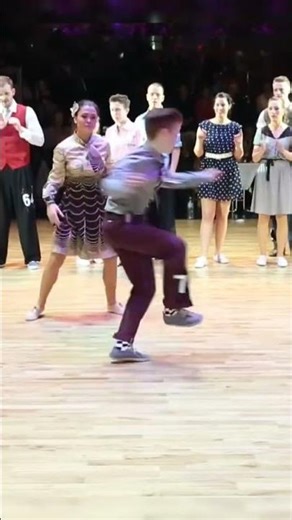 Rock & Roll Rockabilly en Domingo Lluvioso 🌧🔥 RTSF 2014 Boogie-Woogie Dance Improvisation 💃🕺 #Shorts