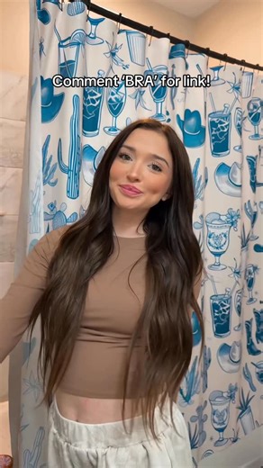 Meg Reily on Instagram: "Finally got my hands on one of these! 👏🏻 these OEAK bras are soft, seamless & so much better than what I was wearing! Comment BRA & I’ll send ya the link! 🔗🩷 #oeak #oeakbras"