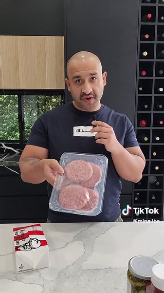 Easy Homemade Slider Recipes: Beef and Chicken Options