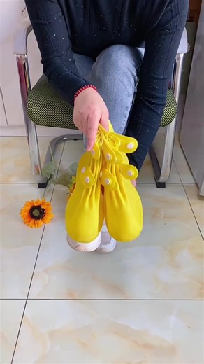 レインブーツカバーで雨の日の靴を完全ガード