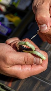 The ULTIMATE All-In-One Scissors. ✂️The NEW Nite Glo Strip n Snip Scissors feature an integrated braid stripper tool, puller loop and puller peg, this one item of tackle allows you to tie your rigs with ease! 👏No more searching around for individual items, they're all in one place and thanks to the Nite Glo Handles, you'll be able to find them in the dark. 😝#RidgeMonkey #DoYouEvenRidgeMonkey #Fishing #Connexion #Angling #CarpFishing #BigCarp #Carp #Carper #Carpe #Karp #Karpfen #Karpervissen #C